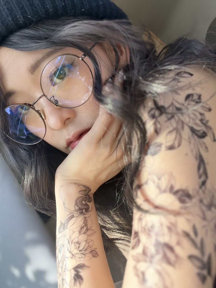 Kkatamina's tweet image. 🖤😎