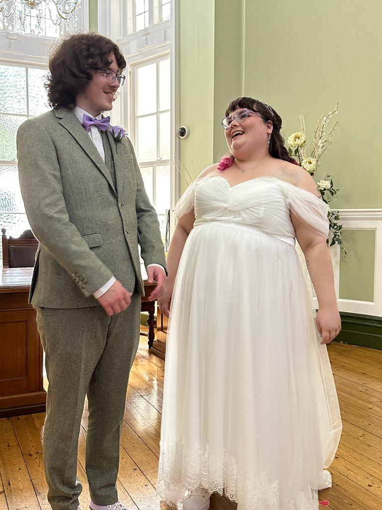 Elmatto753's tweet photo. Celebrating #InternationalWomensDay by posting my favourite woman. In fact, I like her so much I made her my wife. ❤️ https://t.co/kx9fJl35A6