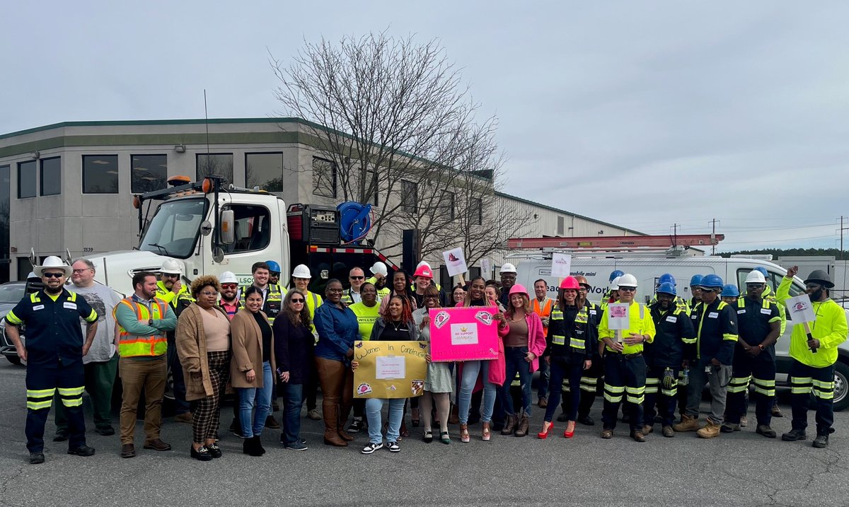 Mobile Mini tweet media