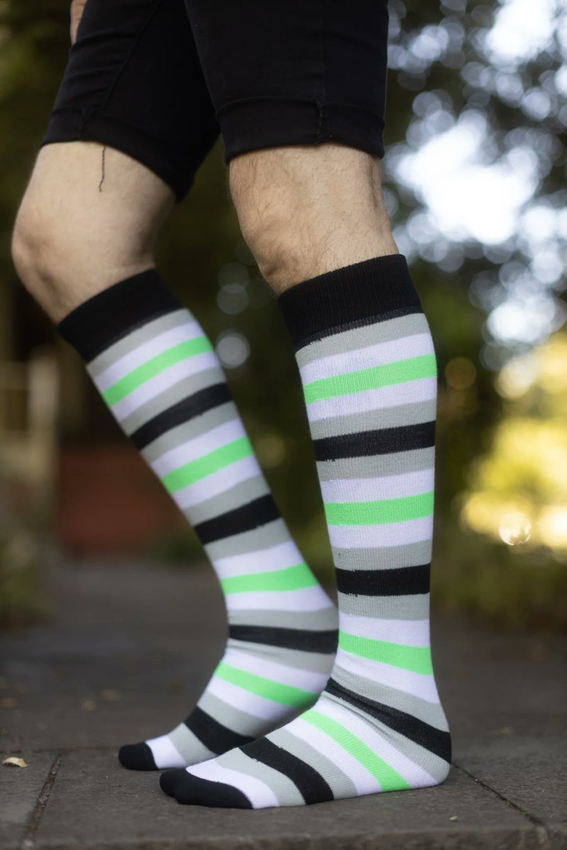 SockDreams's tweet photo. Have you seen our Agender Knee High Socks?

https://t.co/avMPR2JEFj
#agender #pride #stripedsocks #pridesocks https://t.co/8Ke1Ega9ps