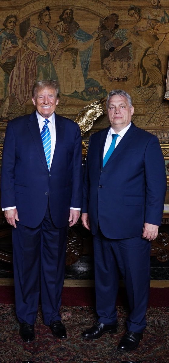 ifudontlike2bad's tweet image. Trump and Orban earlier today at Mar-a-Lago. This should really scare everyone.