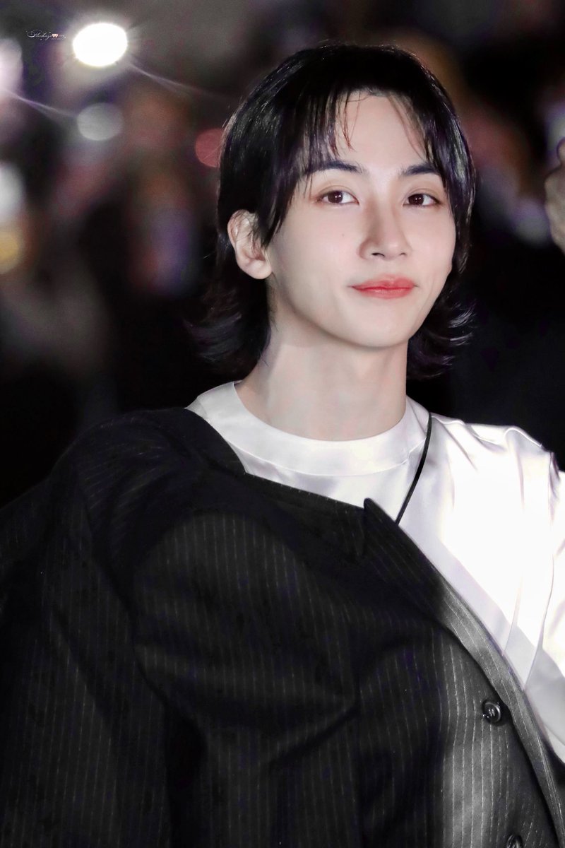 240305｜HD

YSL

#JEONGHANxYSLFW24 #YSL 
#정한 #JEONGHAN #ジョンハン
#정한인파리_YSL패션위크
#JEONGHANxSaintLaurent