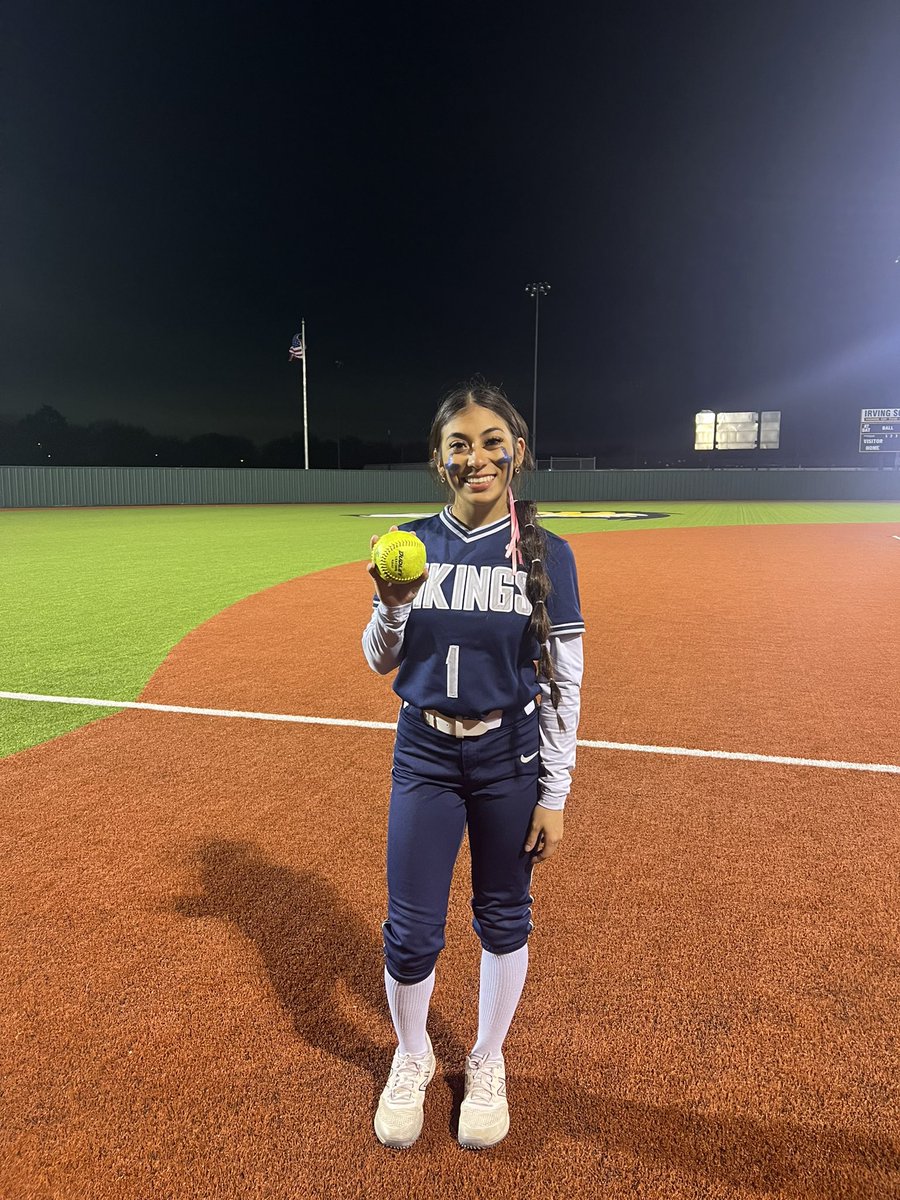 Nimitz Softball tweet media