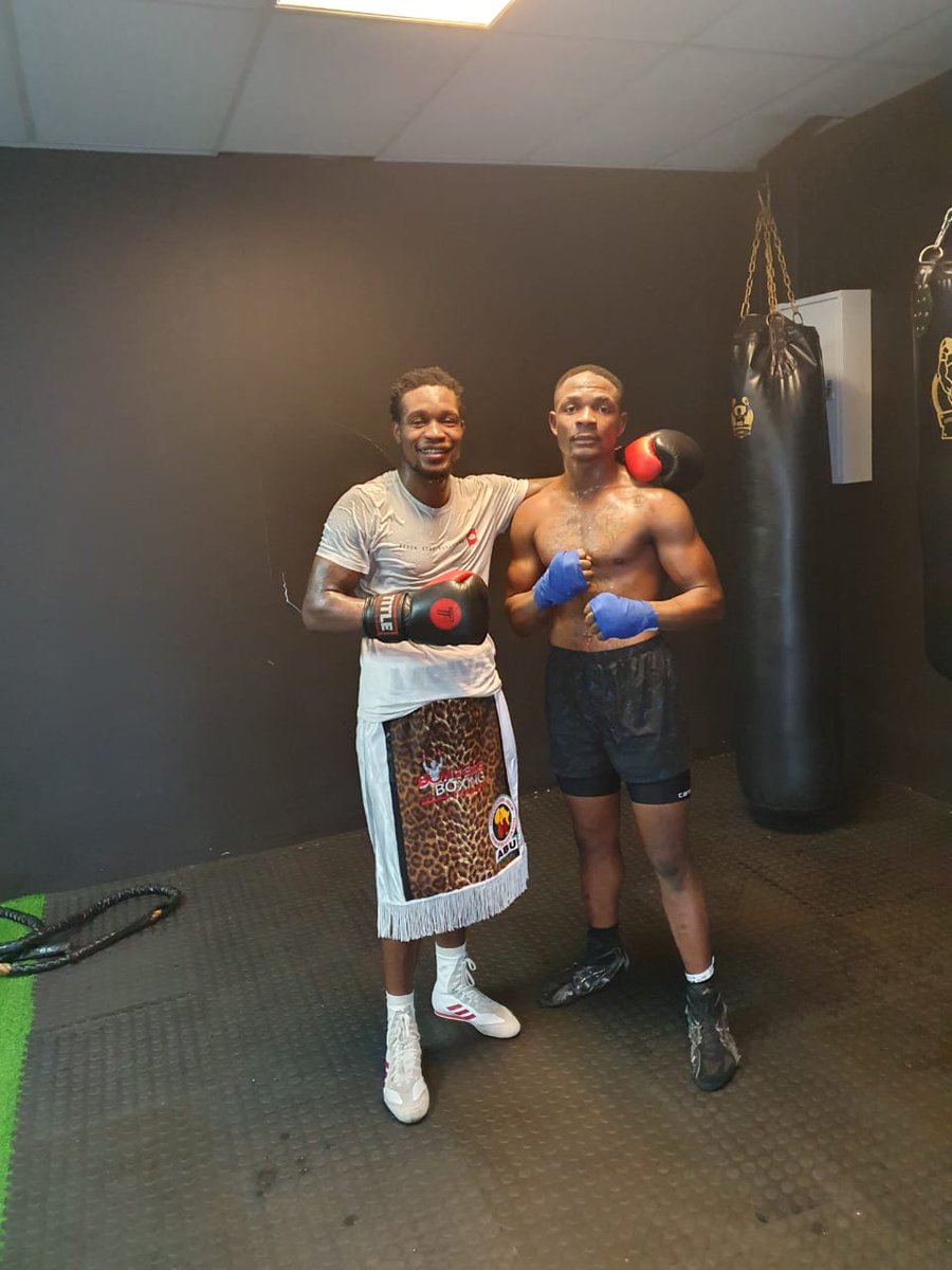 RklBoxing57458's tweet photo. https://t.co/gXaGvIuX6N