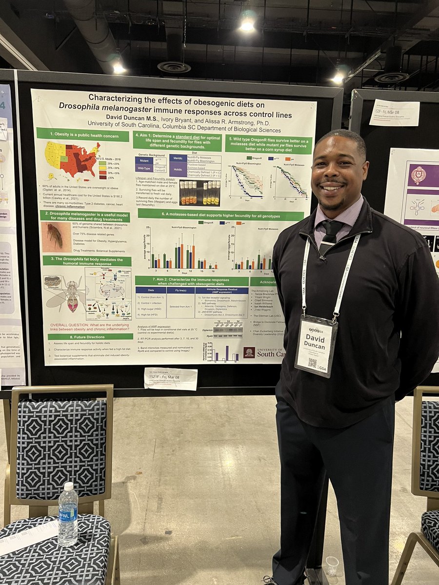 Ymani, Isaiah, and David represented the Armstrong Lab well tonight! #drosophila #TAGC24