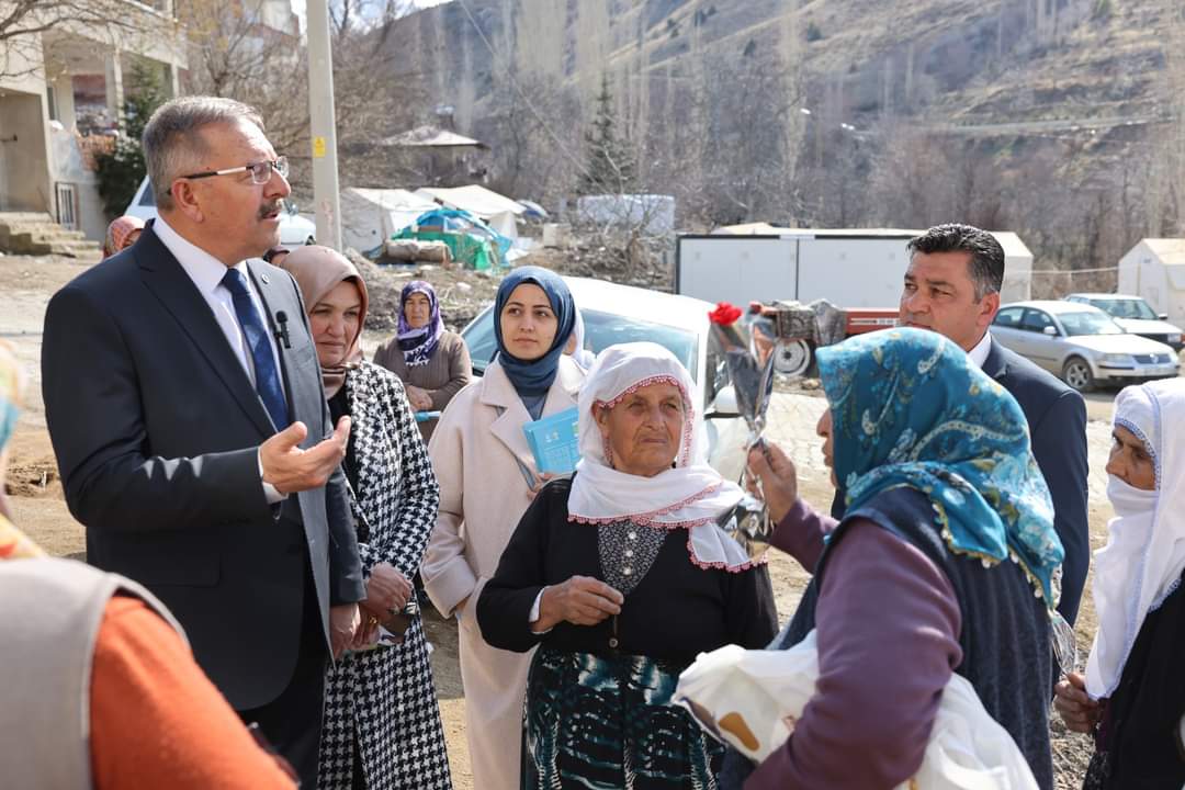 Sen Çok güzelsin Ericek. Hemşehrilerimizle el ele gönül gönüleyiz. Var olsunlar. 💙 📍Ericek #BirlikteGöksun