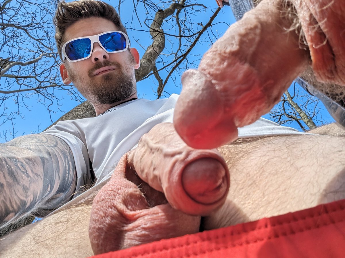 johnnysbigbulge's tweet photo. Open that mouth https://t.co/sMYxBoBLMs