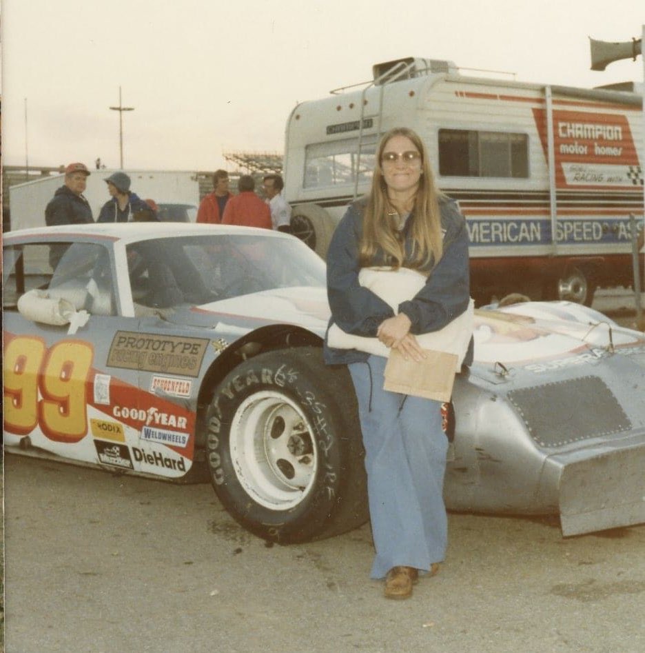 Happy birthday to my lovely mother. Here she is pictured with a certain short track legend’s car 🎂❤️