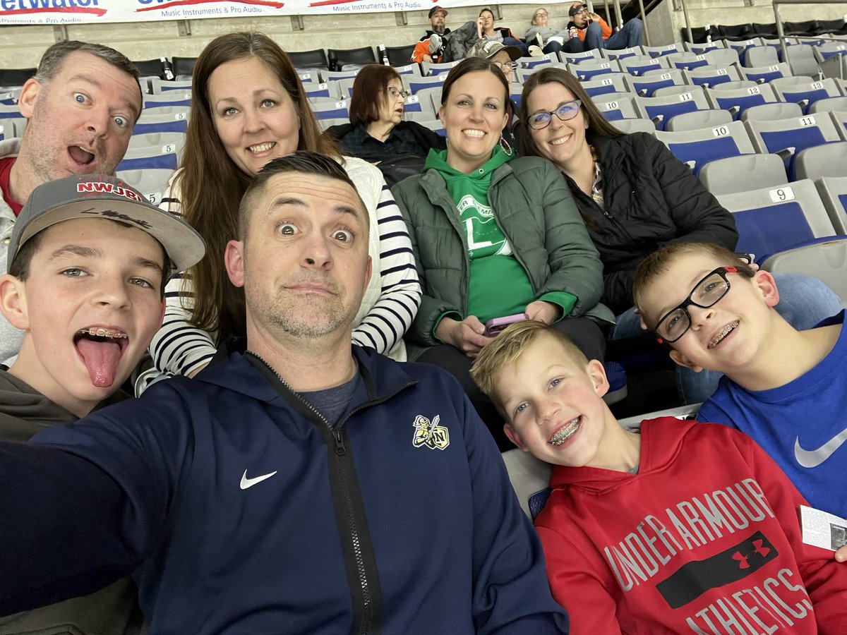 #letsgokomets <a href="/FWKomets/">Fort Wayne Komets</a>