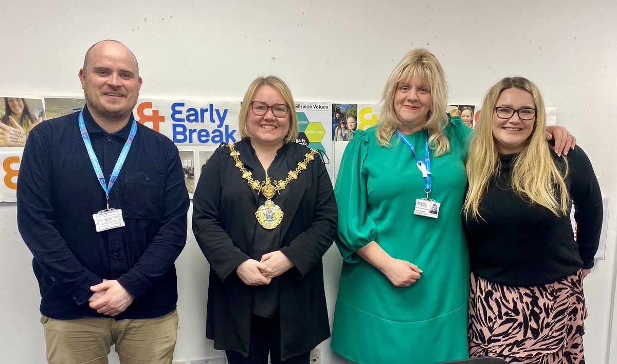 burymayor's tweet photo. My Mayor’s Civic Reception is soon, raising funds for my charities; @BurySams @EarlyBreakUK @SmithMagenisUK 
We’ve sold out &amp; have a waiting list! If any local businesses/groups can donate a raffle prize, please DM me, it’ll be greatly received 🙏🏽 ❤️ https://t.co/SMCNizzJmi