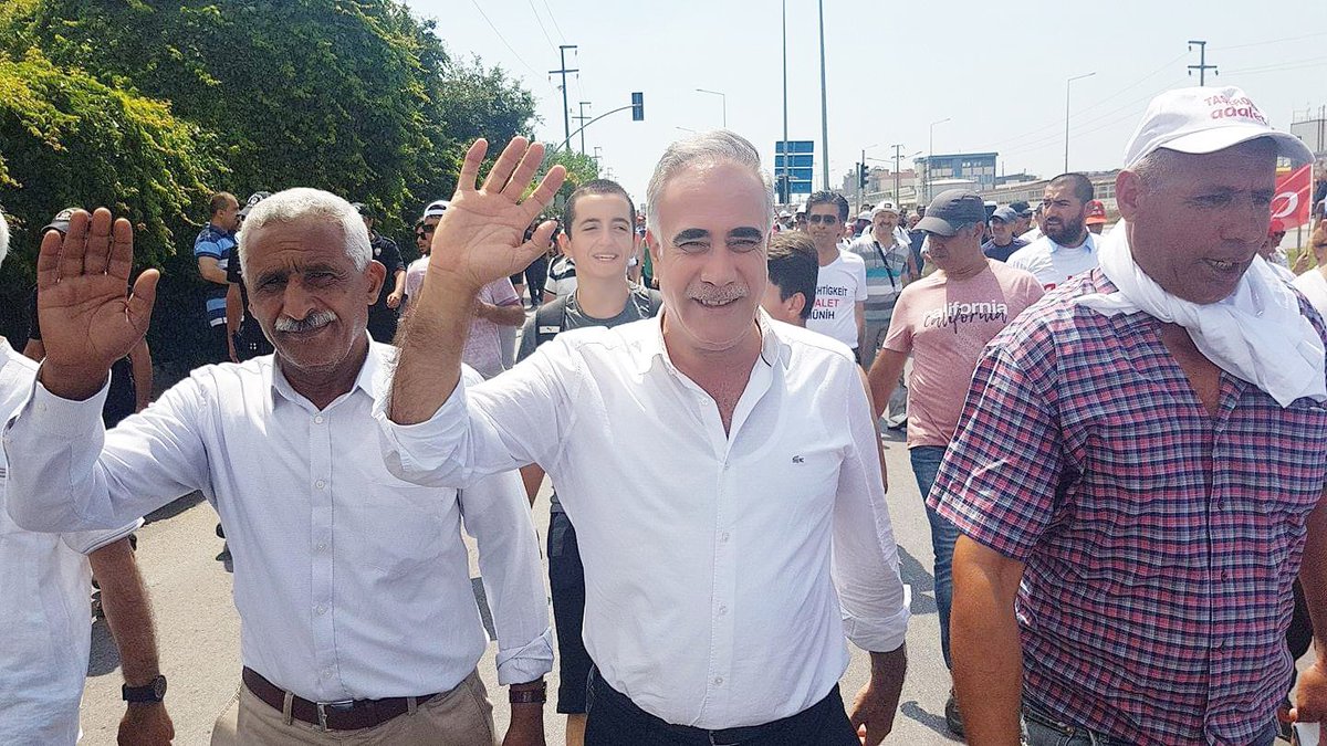 Değerli dostum ,Yoldaşım önceki dönem Ceylanpınar CHP İlçe Başkanım Kardeşim Mehmet Yamaç'ın ölümümün ikinci yılında saygı özlemle sevgiyle anıyorum.
Seni unutmadık Hemo Başkan 🙏