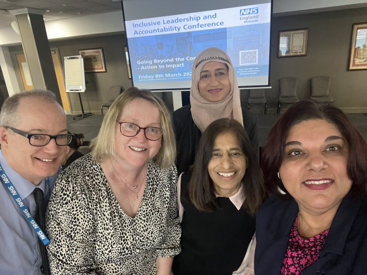 Team @JoinedUpCare at the @NHSMidlands Inclusive Leadership & Accountability Conference - a testament to our System commitment to inclusion 💪 @DCHStrust @derbyshcft @royalhospital @UHDBTrust @NHSDDICB Great to see so many regional & national NHS leaders embrace the agenda