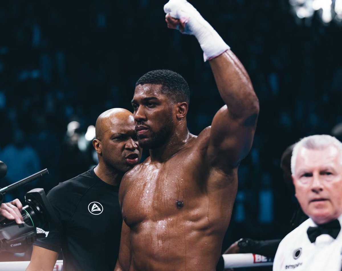 CerfiaFR's tweet image. 🚨🥊 ALERTE INFO | Anthony #Joshua remporte son combat face à Francis Ngannou par KO.