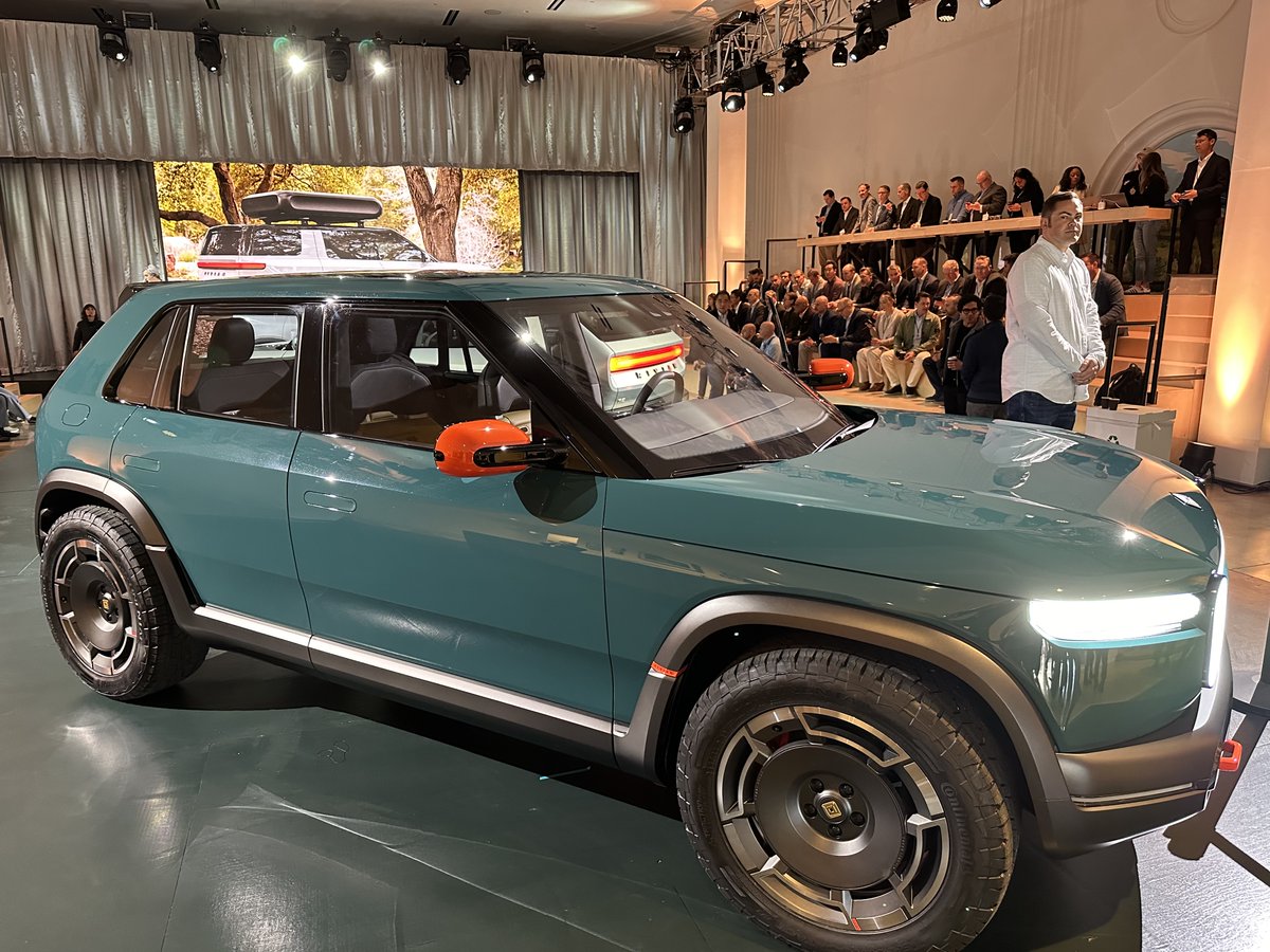 Gregory M Bryant tweet media