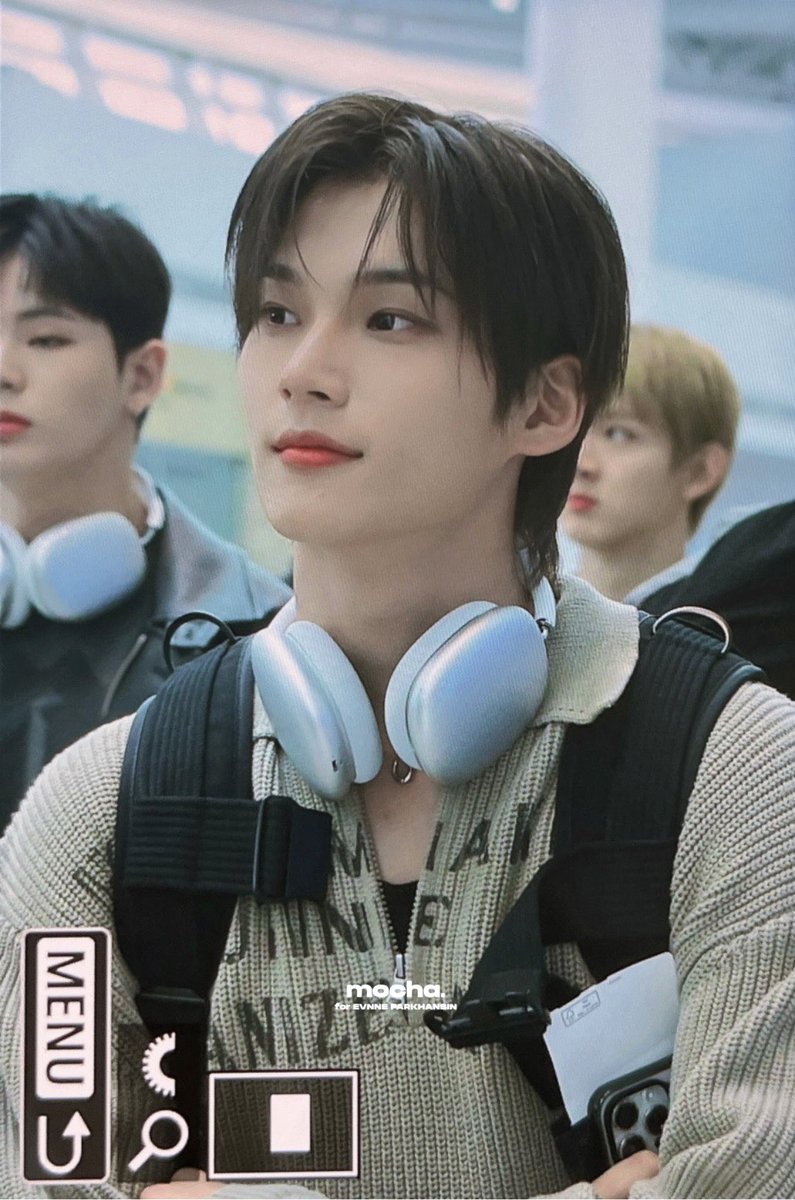 240309

#박한빈 #PARKHANBIN #이븐 #EVNNE