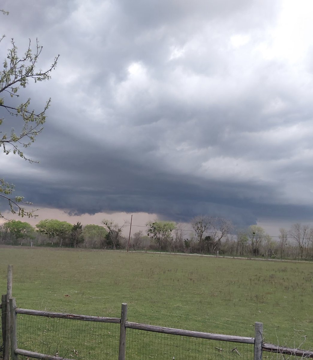 WIDE AS THE TEXAS SKY: INCOMING STORMS pt 2 -  Limestone Co - 03/08/24 6:15PM Storm Spotter D Snow
#txwx #ctxwx #Texas