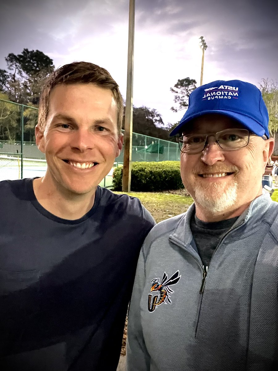 davideprince 🐘 tweet media