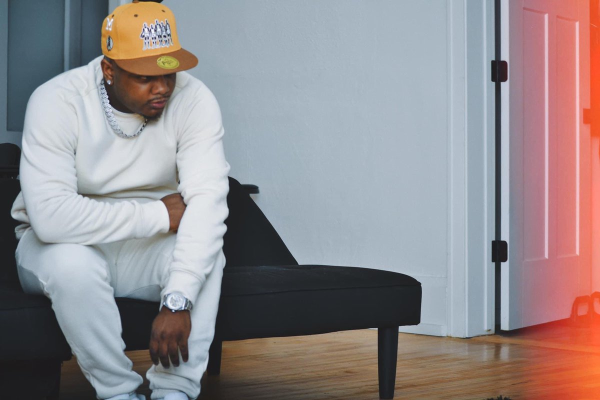 RealGunzo's tweet image. The money can’t save me… actually… it’s driving me crazy