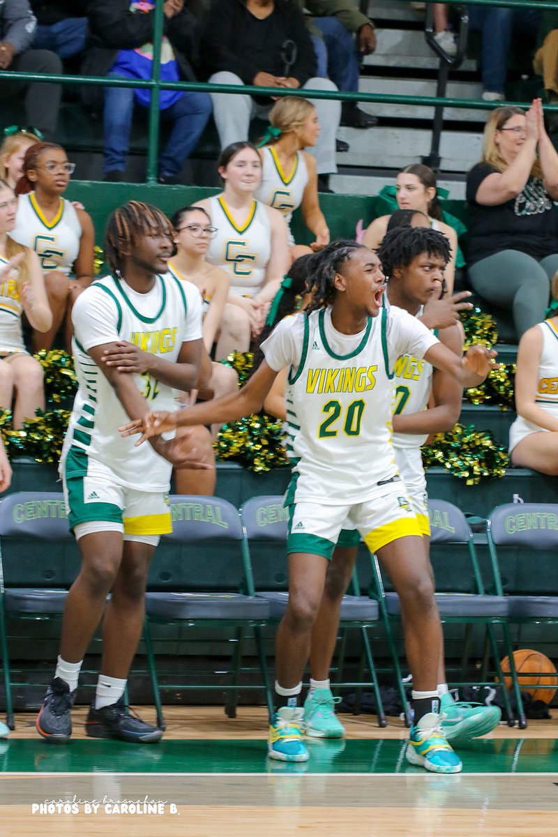 CCviking_BBALL's tweet image. OH WE’RE DANCING🕺🏼

FINAL. FOUR. BOUND. 

#missionB2B