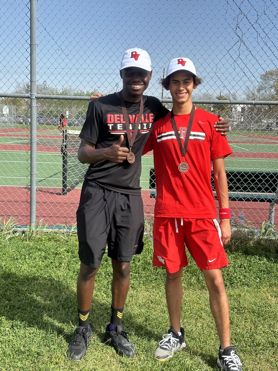 Del Valle High School Tennis tweet media