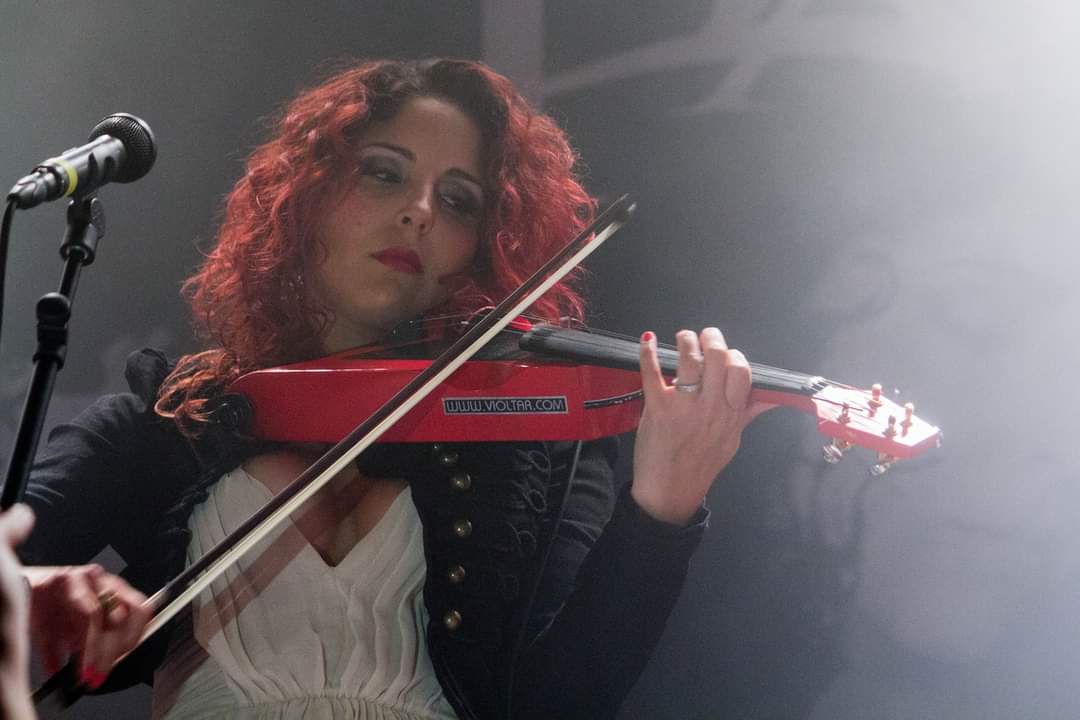 CFloydstock's tweet photo. A Mulher em todo lugar e a música em toda mulher!!!
@marcelabovio.
#diadamulher #diainternacionaldamulher🌷 #internationalwomensday #womensday #marcelabovio #streamofpassion #ayreon #symphonicmetal #metal #rock #music #musica #confrariafloydstock https://t.co/bu5VyADuWe