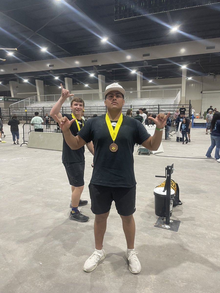 Adahir Ruiz tweet media