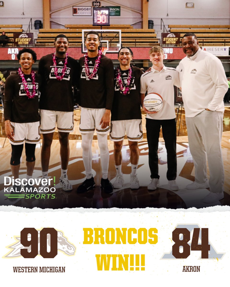 BRONCOS WIN!!! Western Michigan sends its seniors out with a 90-84 victory over Akron! #BroncosReign
