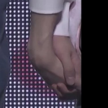 yeonbamdiary's tweet photo. chill, yeonjun. he's all yours https://t.co/UxESfEjC2w