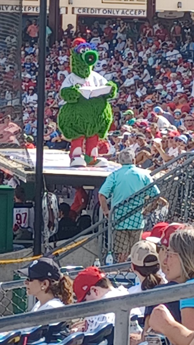 LorrainePaolone's tweet photo. #PhilliesSpringTraining 
#Clearwater https://t.co/9EnrjLgLrl