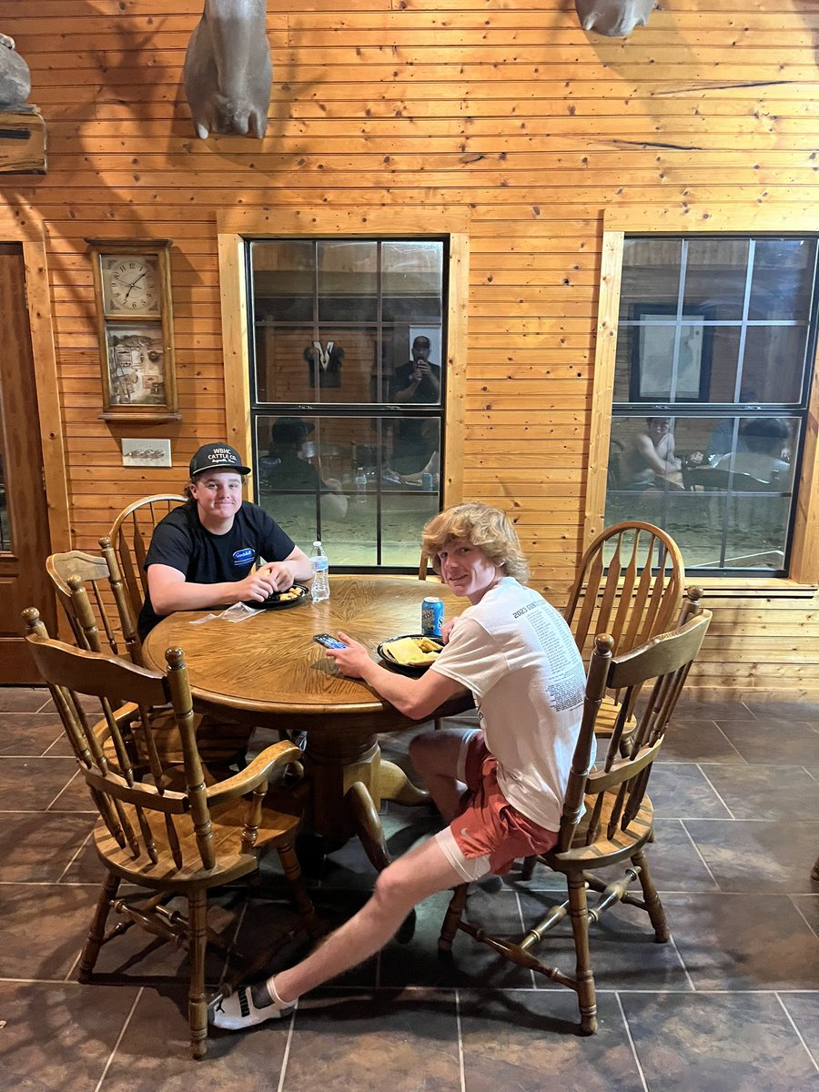 Life at the lodge.  Fun time and great kids.  You moms raised some good ones!!! :)