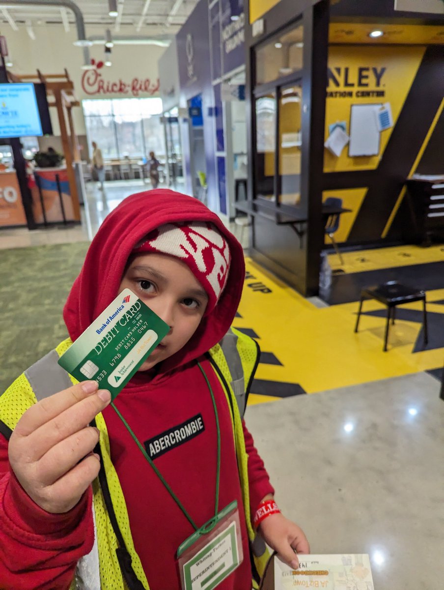 Mr. Holtry's Class tweet media