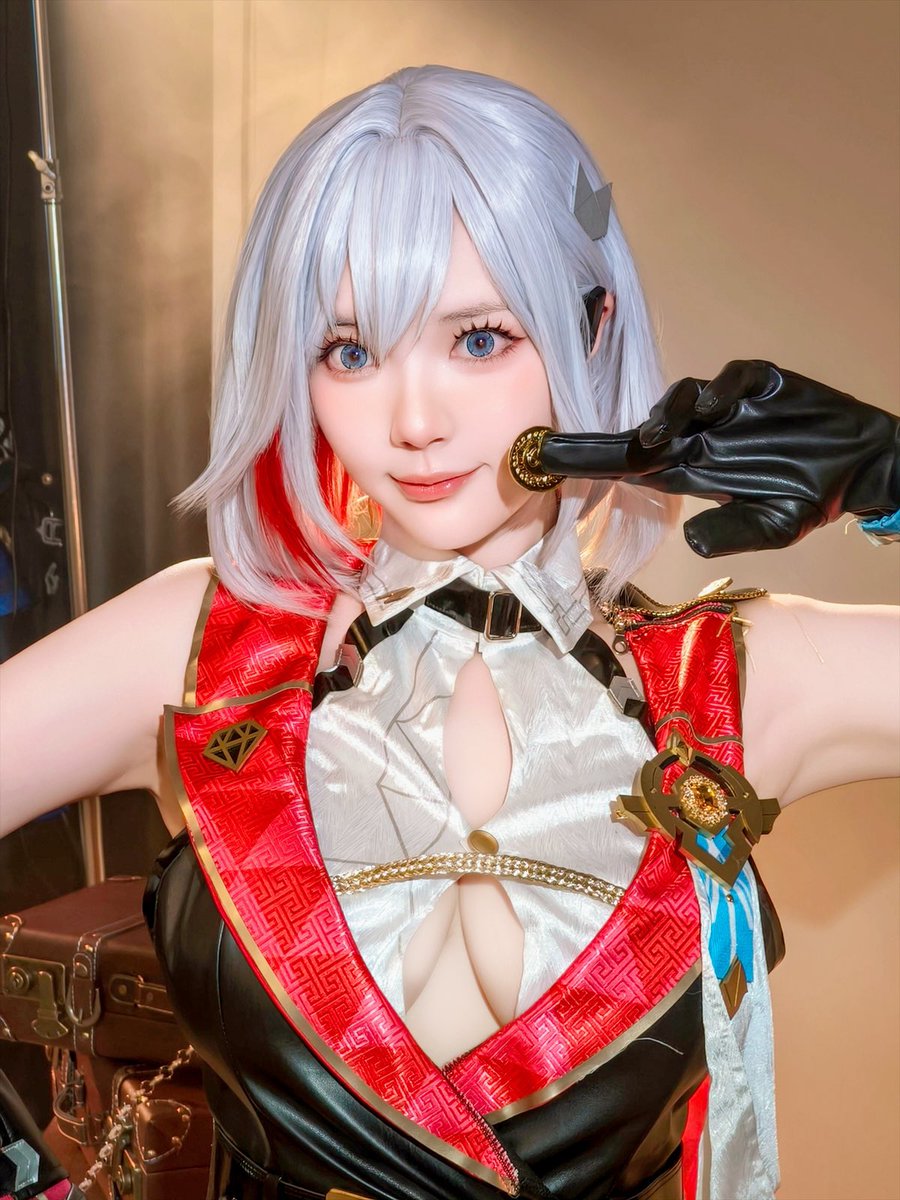 ying_tze's tweet photo. Miss Topaz 💎✨

#HonkaiStarRail https://t.co/ewXwLDLbN7