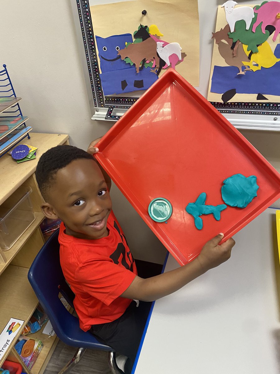 #Prek3 #RISD loved learning about transportation in the air! #dramaticplay ✈️ #STEAM taking turns playing a space match game🚀 #Finemotor #playdoh #lovewhatyoudo We are World Class!🌎@ForestLnAcademy