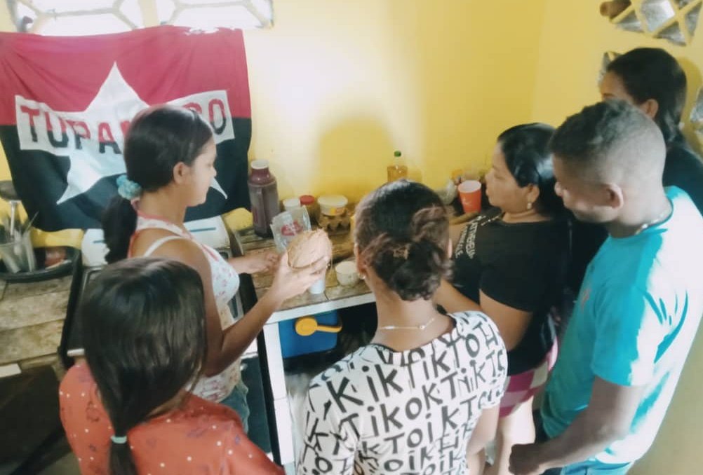 Estamos compartiendo saberes y experiencia con nuestra militancia @TupamaroMRT para fortalecer el emprendimiento en las comunidades.

El Mov. Micaela Bastidas en el Mpio. <a href="/AebMrt/">AebMRT</a>  forman cuadros integrales para apoyar a nuestro pueblo.

#LosRebeldesSomosMás