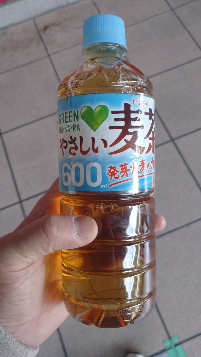 ogog_ak's tweet photo. やさしい麦茶！ https://t.co/NLb8C445lO