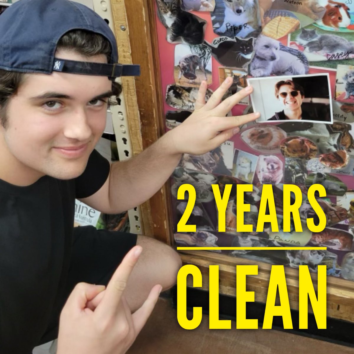 Last_Door's tweet image. Amazing day for Youth Program Alumni Ben who’s celebrating 2 years clean.  Congrats not just on your clean time but staying connected with us while you’re at U of Vic living the life you’re meant to live #DrugFreeKids #YouthProgram #StopOverdose #WeDoRecover #RecoveryWorks