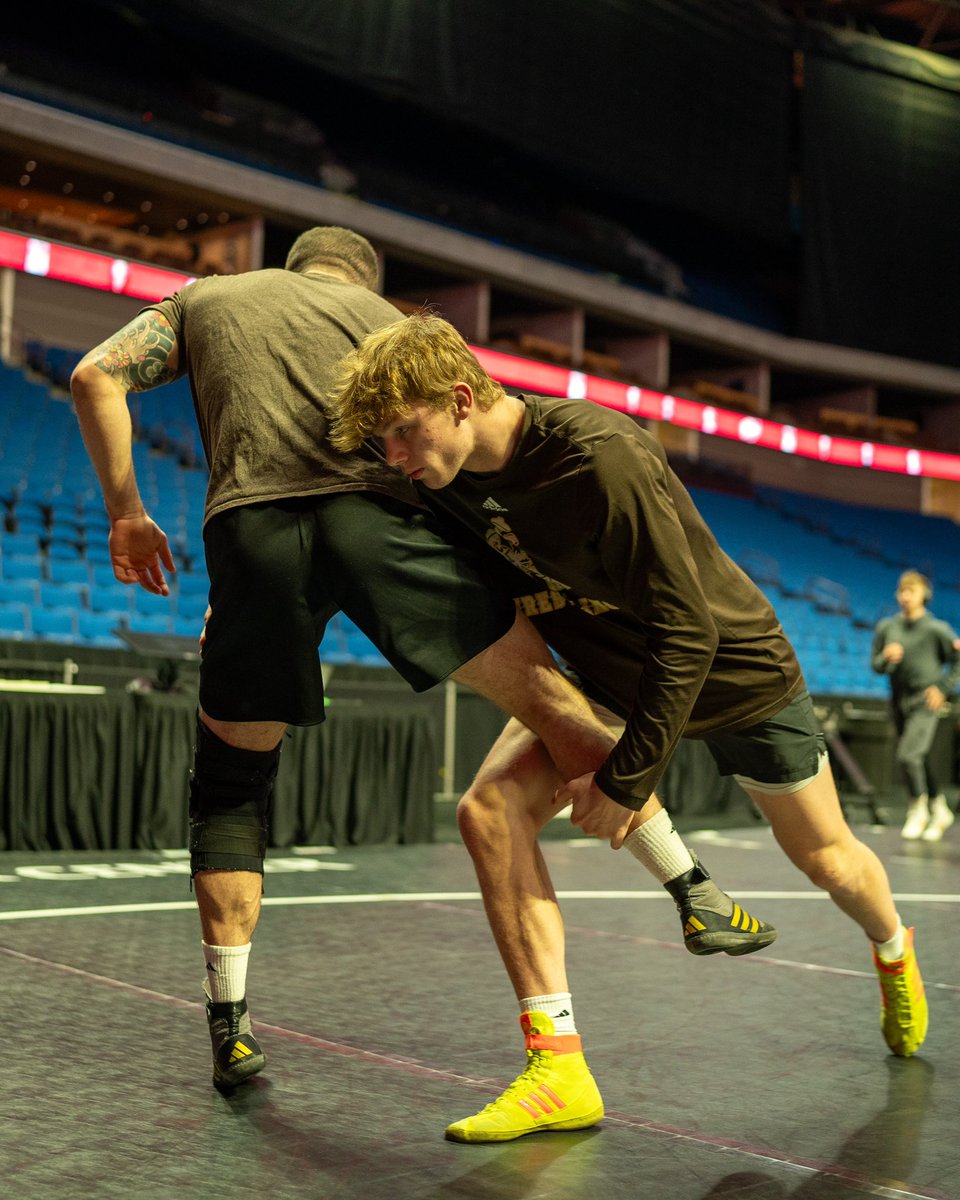 WyoWrestle's tweet photo. The final prep in Tulsa 💪 https://t.co/jb52eW1Opv