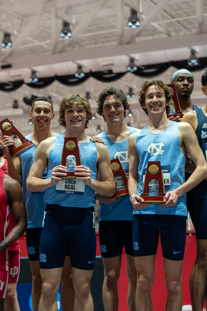 UNCTrack_Field's tweet photo. 𝐓𝐚𝐫 𝐇𝐞𝐞𝐥𝐬 𝐚𝐧𝐝 𝐭𝐡𝐞𝐢𝐫 𝐭𝐫𝐨𝐩𝐡𝐢𝐞𝐬 🏆 https://t.co/5nLKgkbv9z