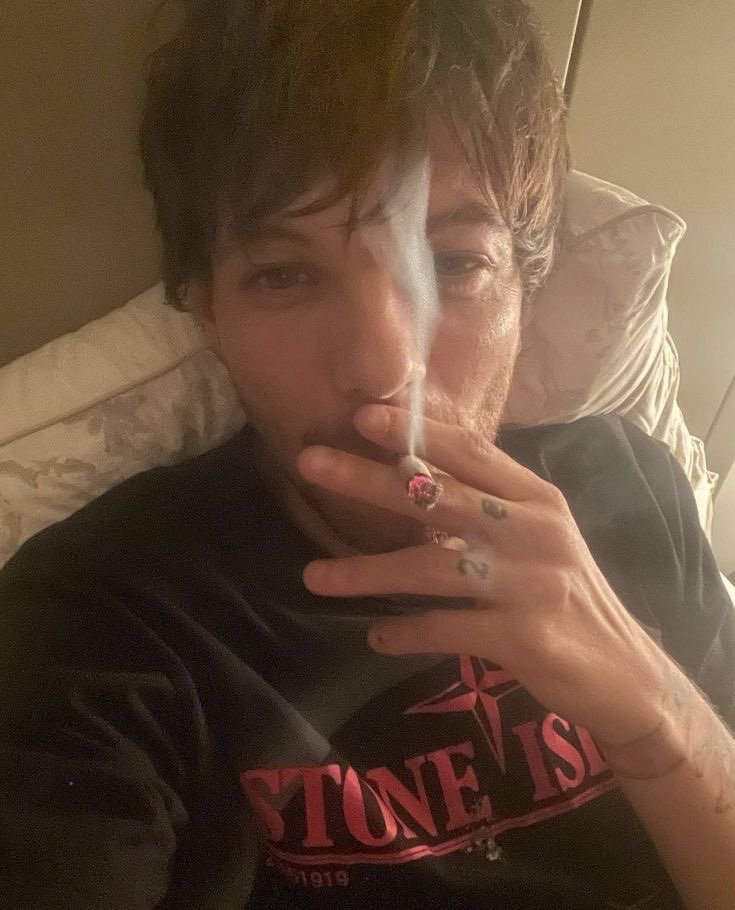 nos morimos de ganas de poder ayudar a una louie a cumplir su sueño de ver a louis en vélez😞🫤 solo necesitamos su colaboración de 180 pesos para poder comprar una entrada en campo trasero y poder regalarla a alguien que la necesite

ALIAS: louisxvelez