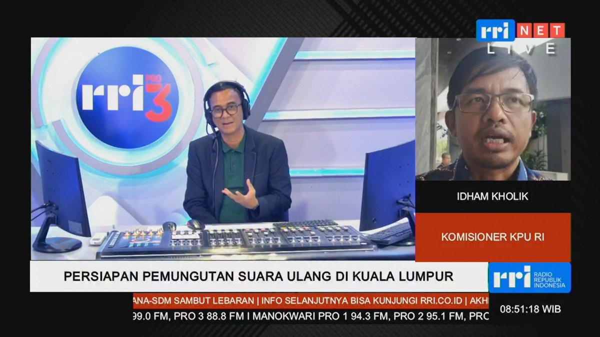 RRIPrograma3's tweet photo. #live
Saat ini sdg berlangsung dialog dengan topik Persiapan Pemungutan Suara Ulang Di Kuala Lumpur bersama Idham Kholik - Komisioner KPU RI yg dipandu oleh Rudi Zein.
Dengarkan di 88,8FM & RRI Digital.
#IMPagi https://t.co/qklyyEyH6U