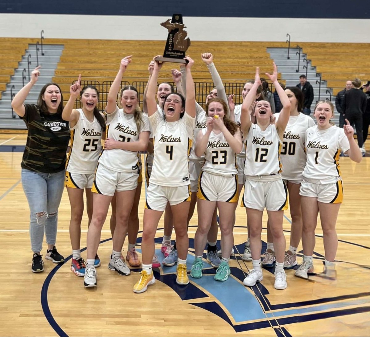 ClarkstonGBB (@clarkstongbb) on Twitter photo What a game. We beat Lake Orion 41-40 on a game-winner by <a href="/eliamorgner/">Elia Morgner</a>. Great game all around. Proud of these girls. On to the next one.
<a href="/elliana_robak/">Elliana Robak</a> w/12
<a href="/eliamorgner/">Elia Morgner</a> w/11
<a href="/CovertBrooklyn/">Brooklyn Covert</a> w/8 What a game. We beat Lake Orion 41-40 on a game-winner by <a href="/eliamorgner/">Elia Morgner</a>. Great game all around. Proud of these girls. On to the next one.
<a href="/elliana_robak/">Elliana Robak</a> w/12
<a href="/eliamorgner/">Elia Morgner</a> w/11
<a href="/CovertBrooklyn/">Brooklyn Covert</a> w/8