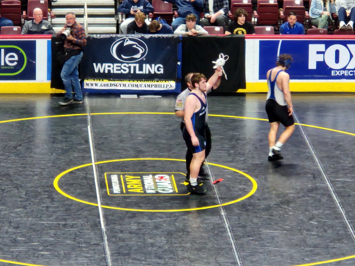 💥4X PIAA State Finalist💥

285 Semi | Sean Kinney wins by fall 1:00. He is headed to the Finals for the 4th Time tomorrow night!

#GoBlueEagles
#GoLadyBlueEagles
#NazarethProud
🔵🦅🤼‍♀️🤼‍♂️