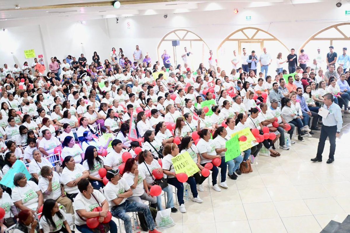 mrikelme's tweet image. Gracias a nuestra gente del Sector 8B de #Torreón, por escuchar el mensaje de @MBarbaraCepeda y un servidor. No les vamos a fallar, pues de por medio está la paz y la tranquilidad de nuestras familias. 
(1/2)