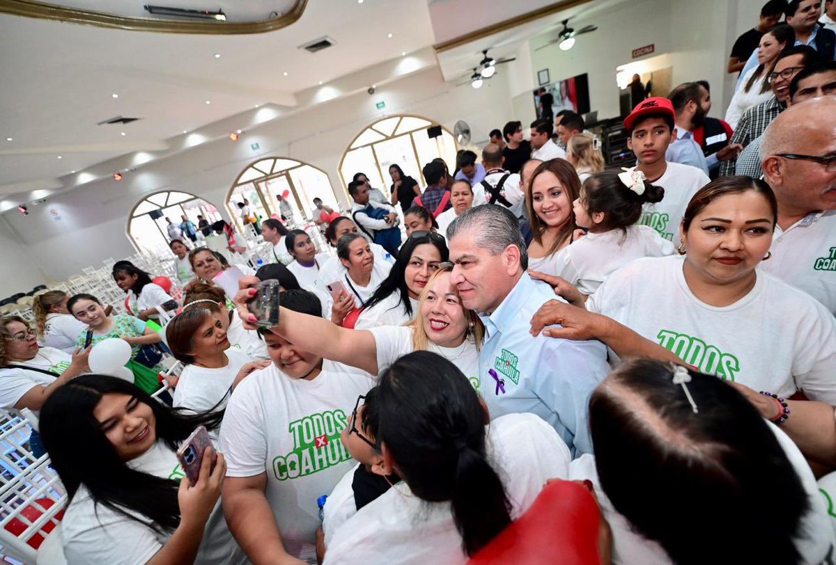 mrikelme's tweet image. Gracias a nuestra gente del Sector 8B de #Torreón, por escuchar el mensaje de @MBarbaraCepeda y un servidor. No les vamos a fallar, pues de por medio está la paz y la tranquilidad de nuestras familias. 
(1/2)