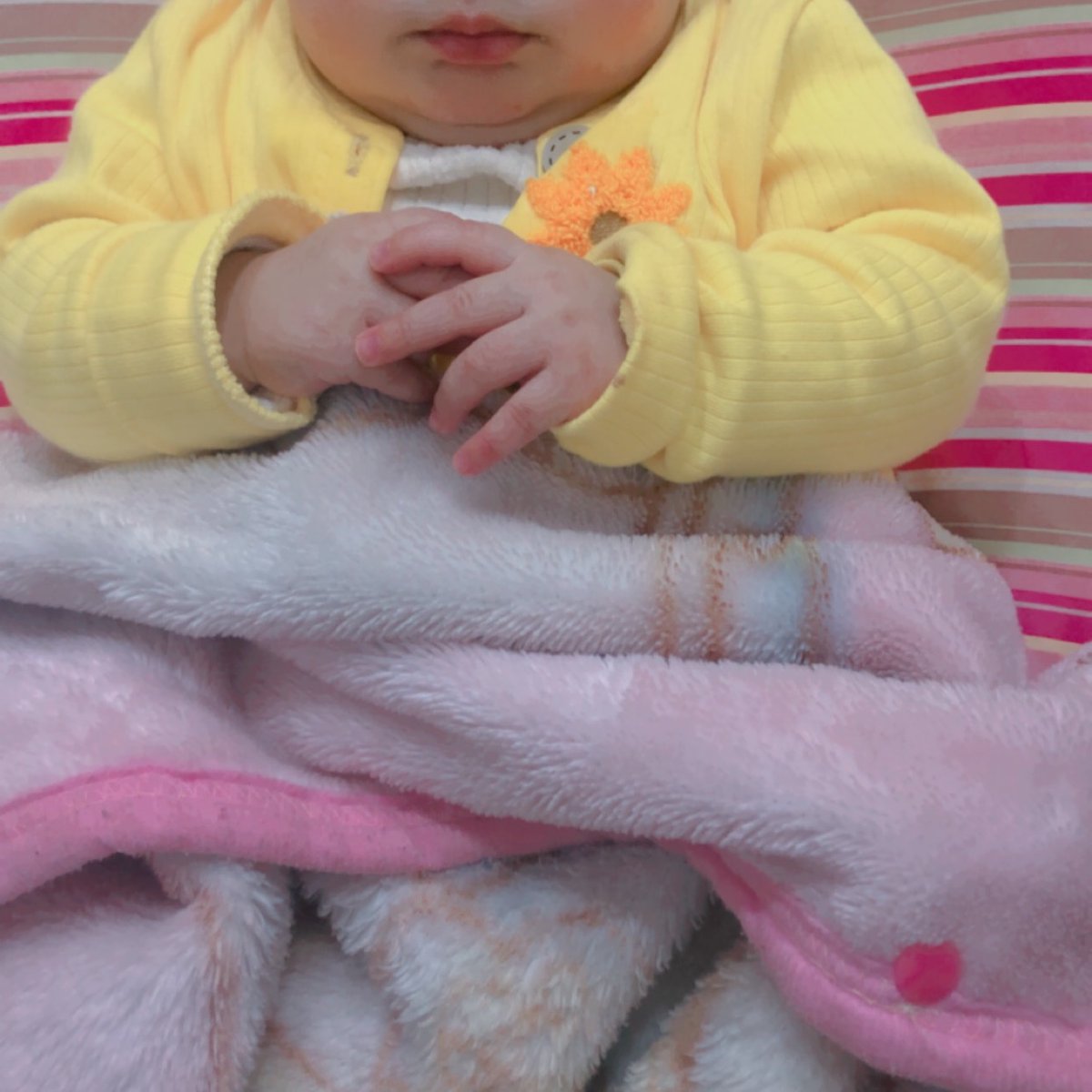 MarwaAs16's tweet photo. اللهُم إجعل إبنتي أكثر عِبادك تُقياً و حَظاً وتوفيقاً وعِلماً❤️ https://t.co/vN1jqfJGl4