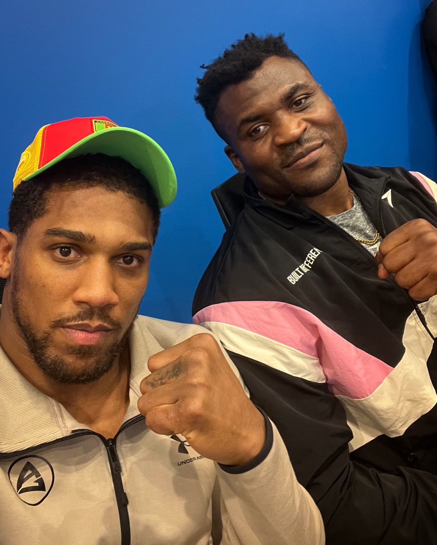 Respect my guy 🤝 African Giants 🌍 <a href="/francis_ngannou/">Francis Ngannou</a>