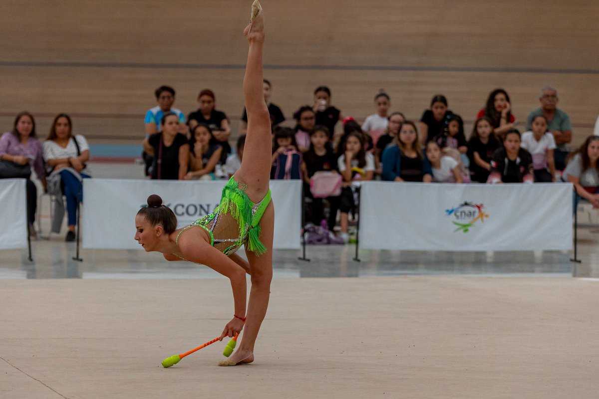 Gimnasia rítmica presenta primer control técnico en el CNAR rumbo a eventos internacionales

En individual y conjunto, las atletas juveniles y mayores presentaron nuevas rutinas; forma parte de su preparación para <a href="/Paris2024/">Paris 2024</a> y Campeonato Panamericano. 

👉 lc.cx/WKCcm2