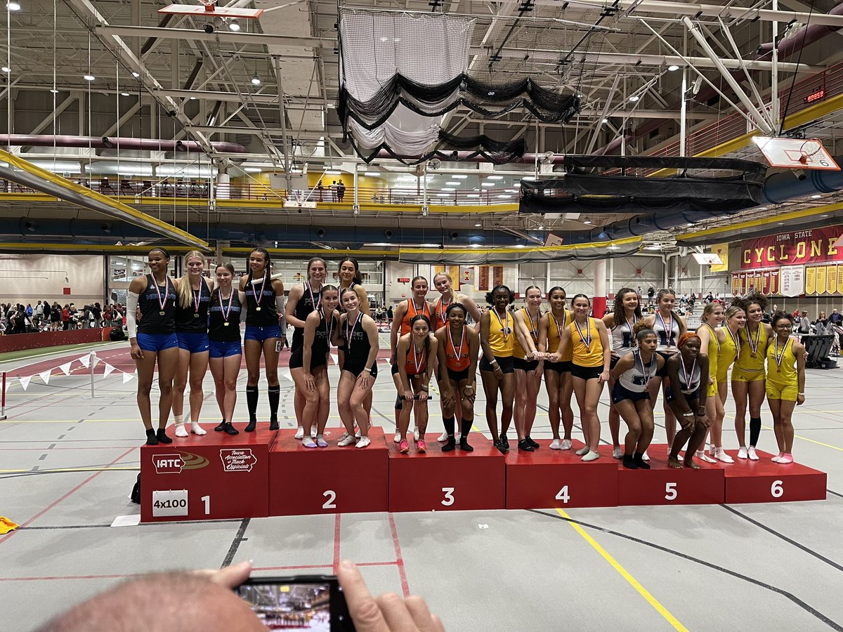 DCHS Girls Track & Field (@track_dchsgirls) on Twitter photo 4x100: Brooks, <a href="/_emilyheitzman/">emily heitzman</a> , <a href="/_sheajohnson/">shea johnson</a> , and <a href="/laurenmc247/">Lauren McCoy</a> finish 2nd in a <a href="/DrakeRelays/">Drake Relays</a> standard 50.36
#FaithOverFear #BlueOvalBound 4x100: Brooks, <a href="/_emilyheitzman/">emily heitzman</a> , <a href="/_sheajohnson/">shea johnson</a> , and <a href="/laurenmc247/">Lauren McCoy</a> finish 2nd in a <a href="/DrakeRelays/">Drake Relays</a> standard 50.36
#FaithOverFear #BlueOvalBound