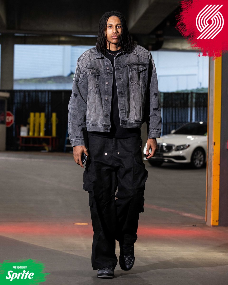 trailblazers's tweet image. fits on fits on fits 🚶‍♂️