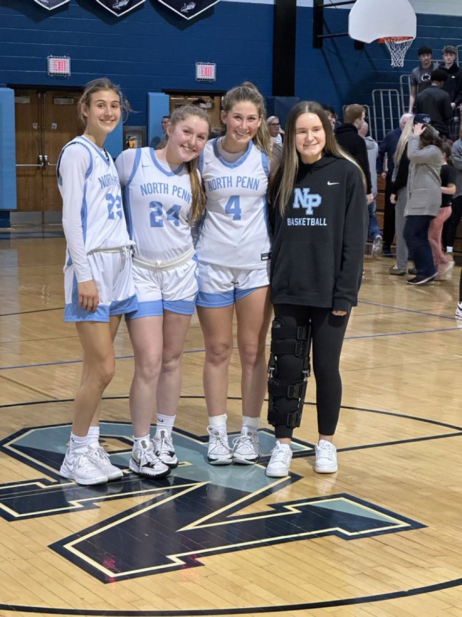 What a great night for these Seniors! Last night playing on their court and with their teammates they pulled in a huge win tonight! 48-34 win against Emmaus!!